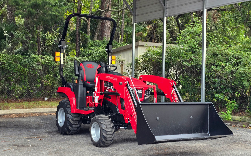 2026 Mahindra 1100 Series 1126 HST in Homosassa, FL
