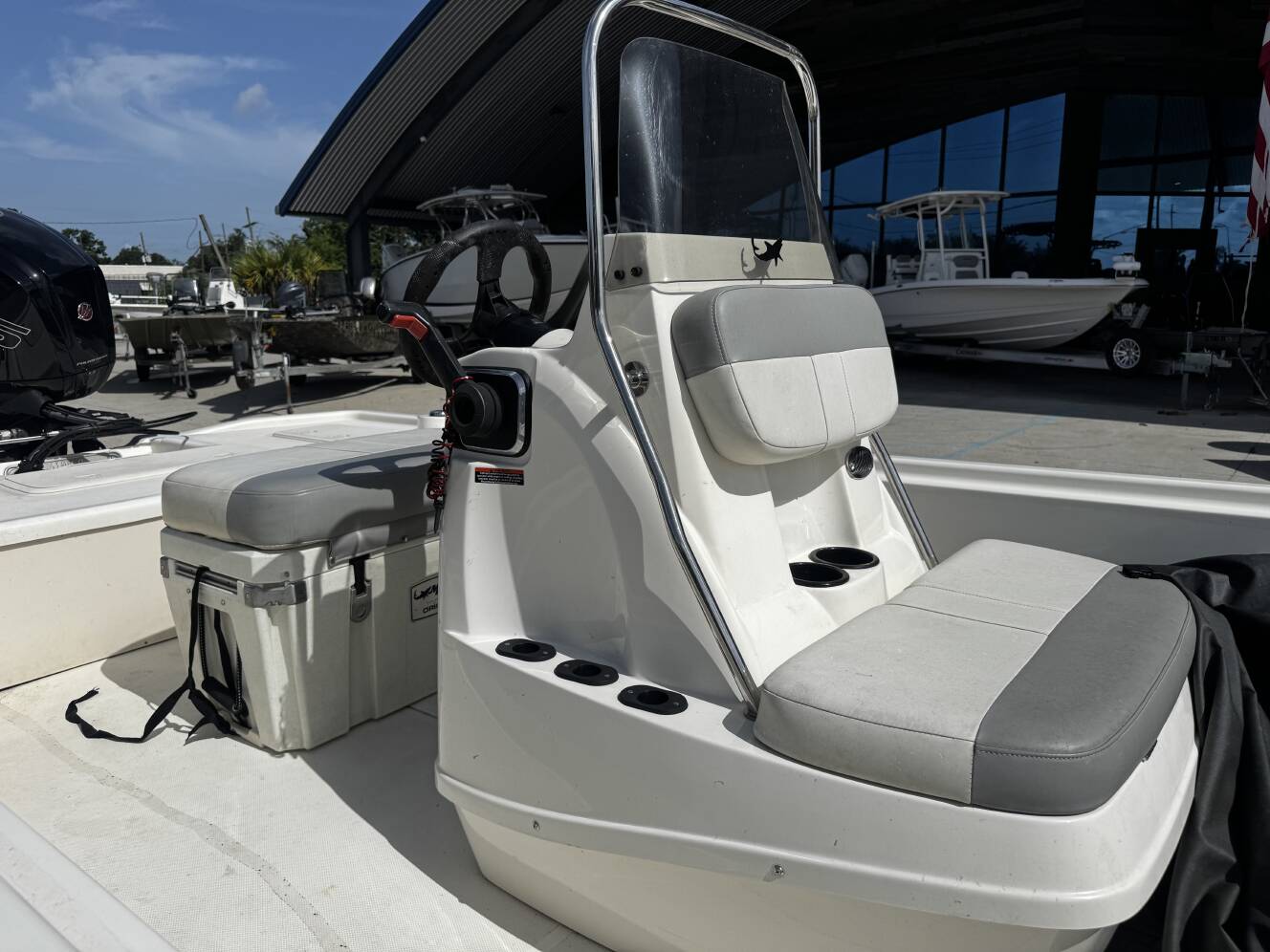 A photo of this 2021 Mako Pro Skiff 19 CC