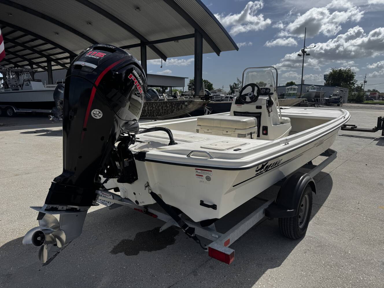 A photo of this 2021 Mako Pro Skiff 19 CC