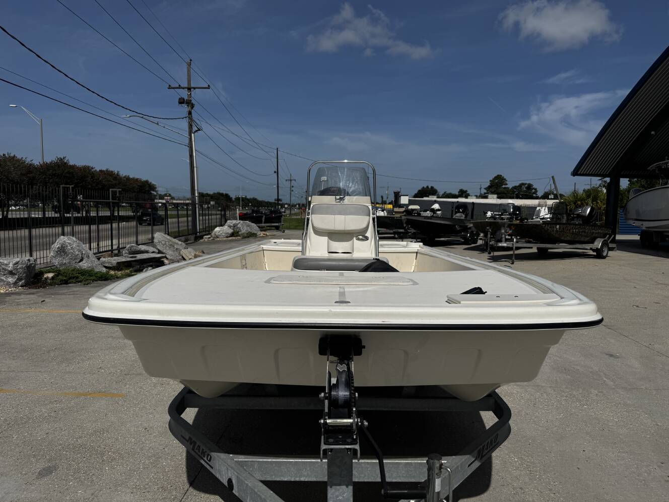 A photo of this 2021 Mako Pro Skiff 19 CC