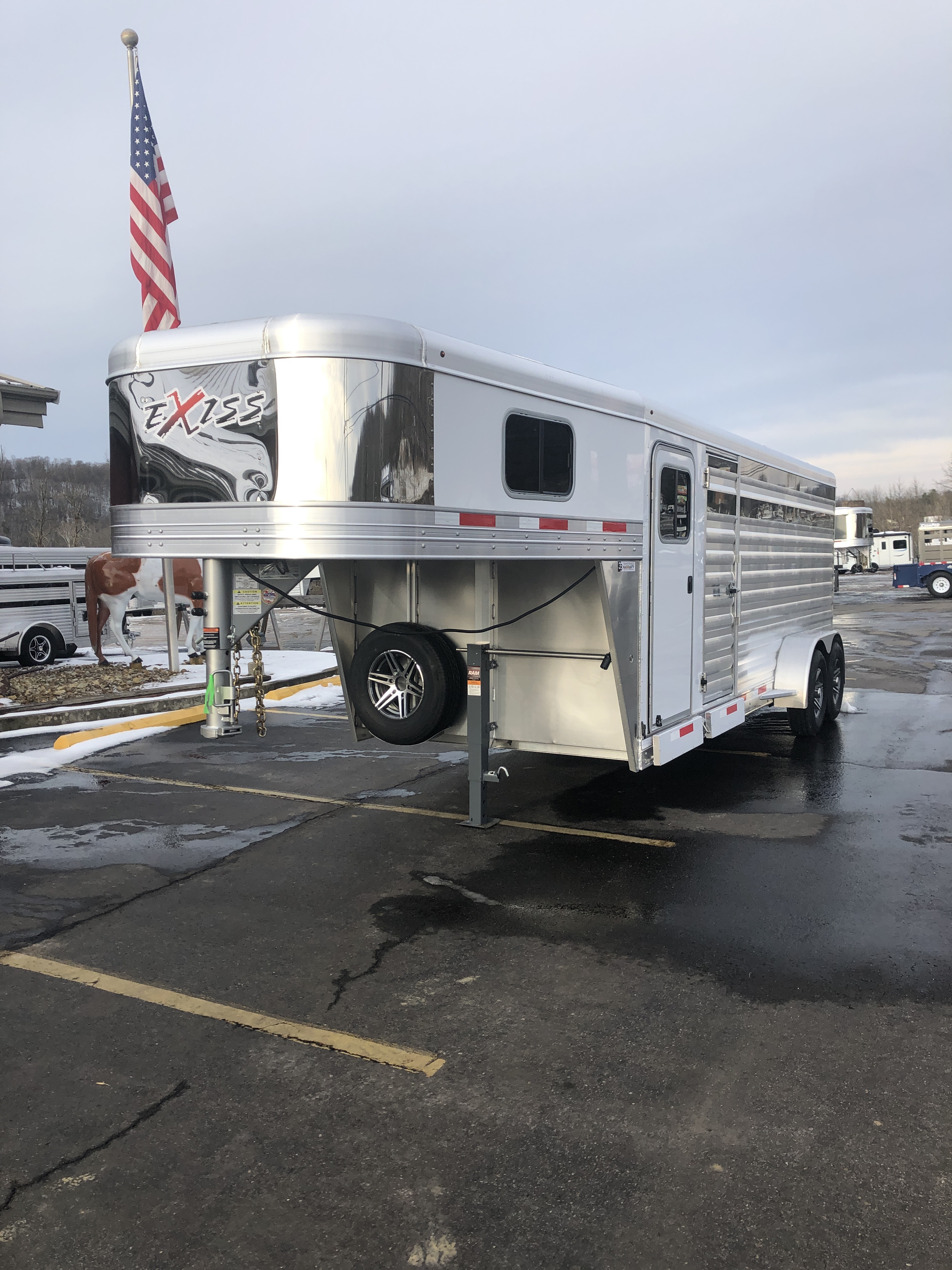 2026 Exiss 20' 8 Pen Trailer in Athens, OH
