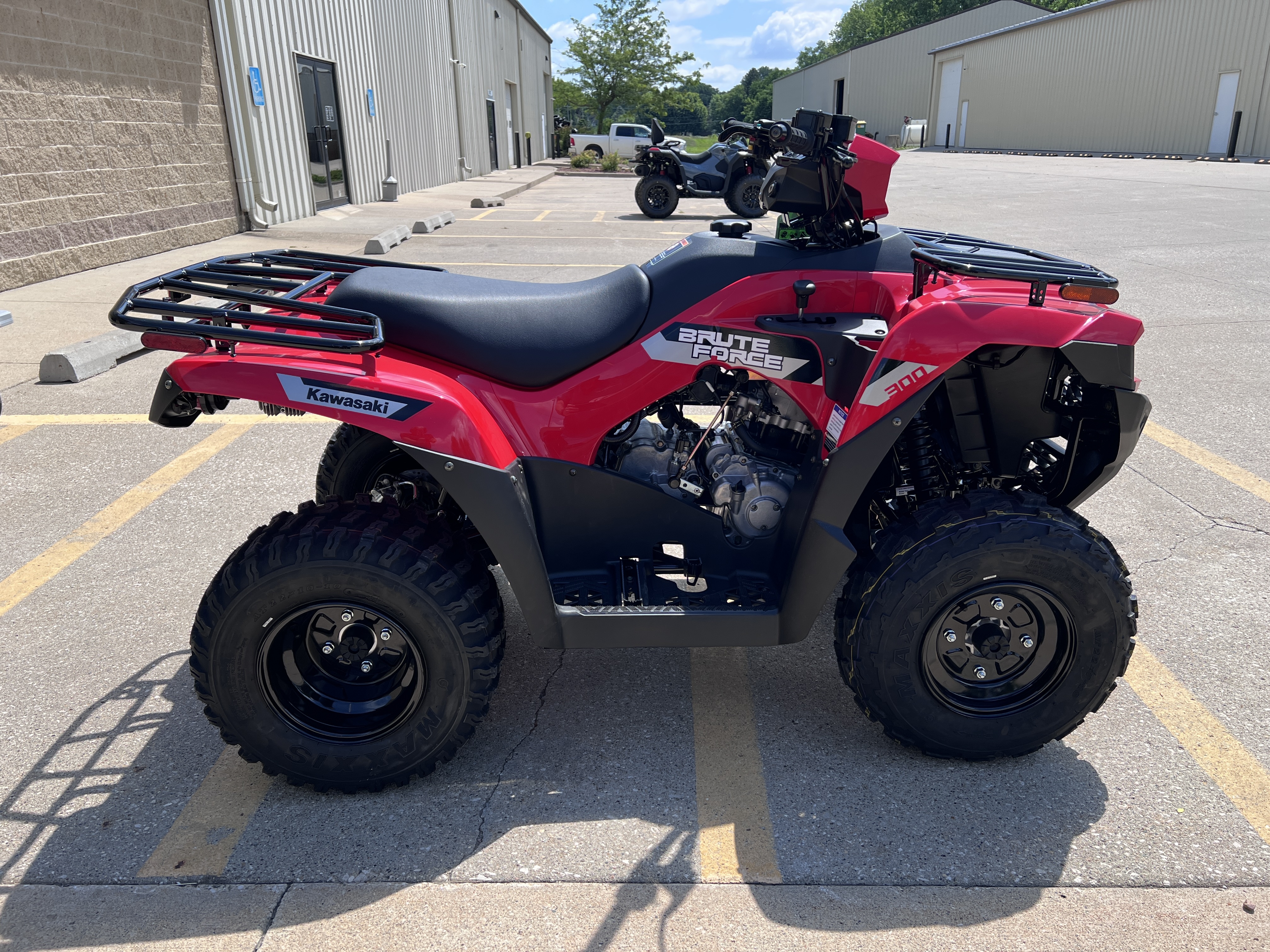 2026 Kawasaki Brute Force 300 in des moines IA