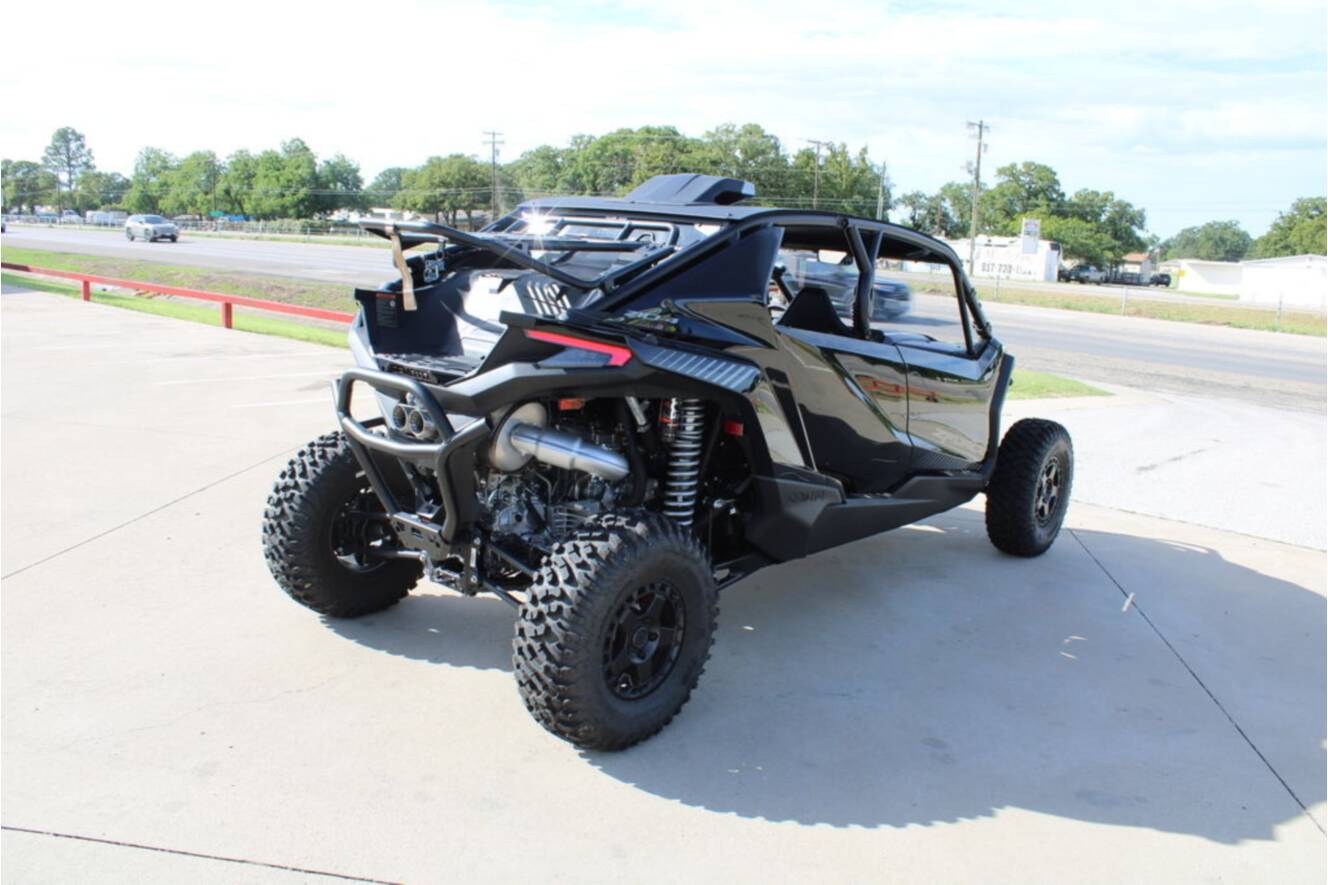 A photo of this 2026 CFMOTO ZFORCE Z10-4