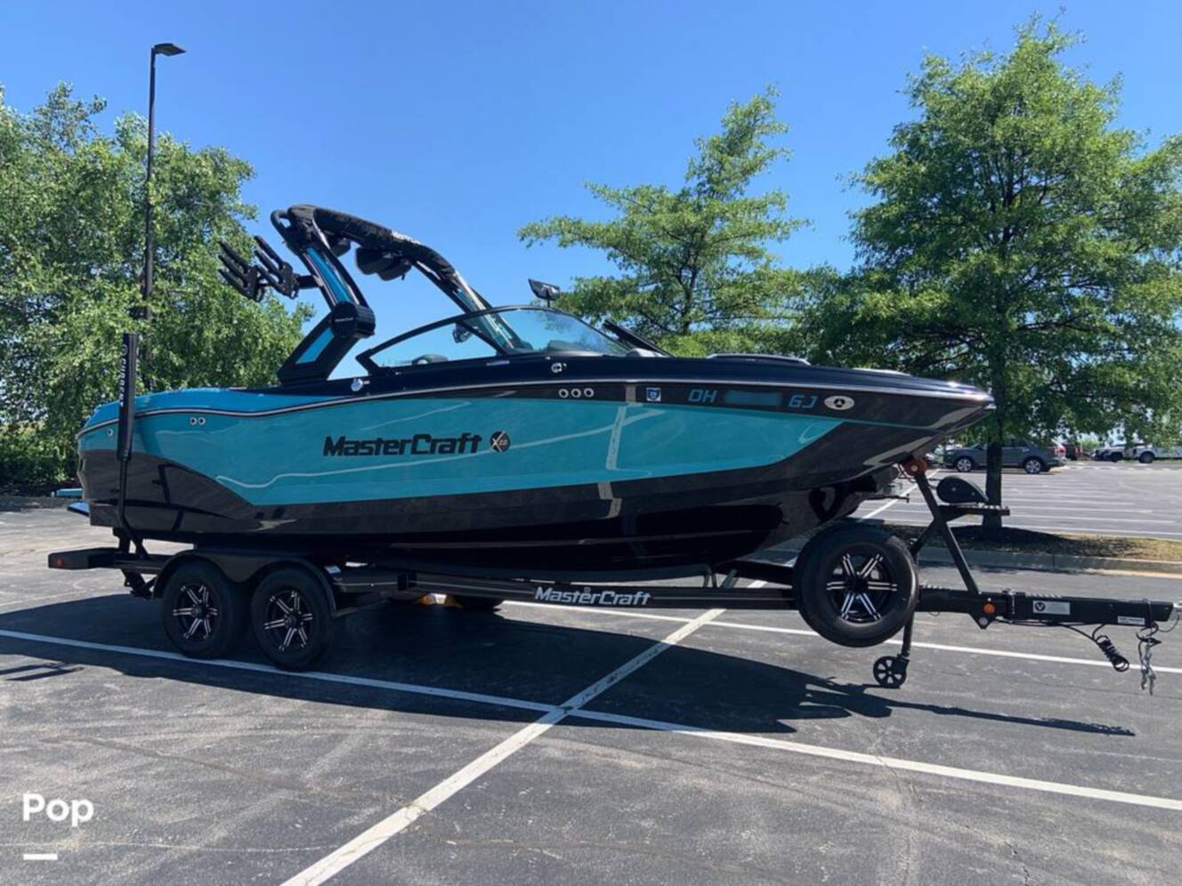 A photo of this 2022 Mastercraft X22