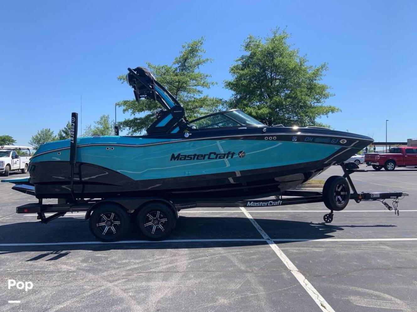 A photo of this 2022 Mastercraft X22
