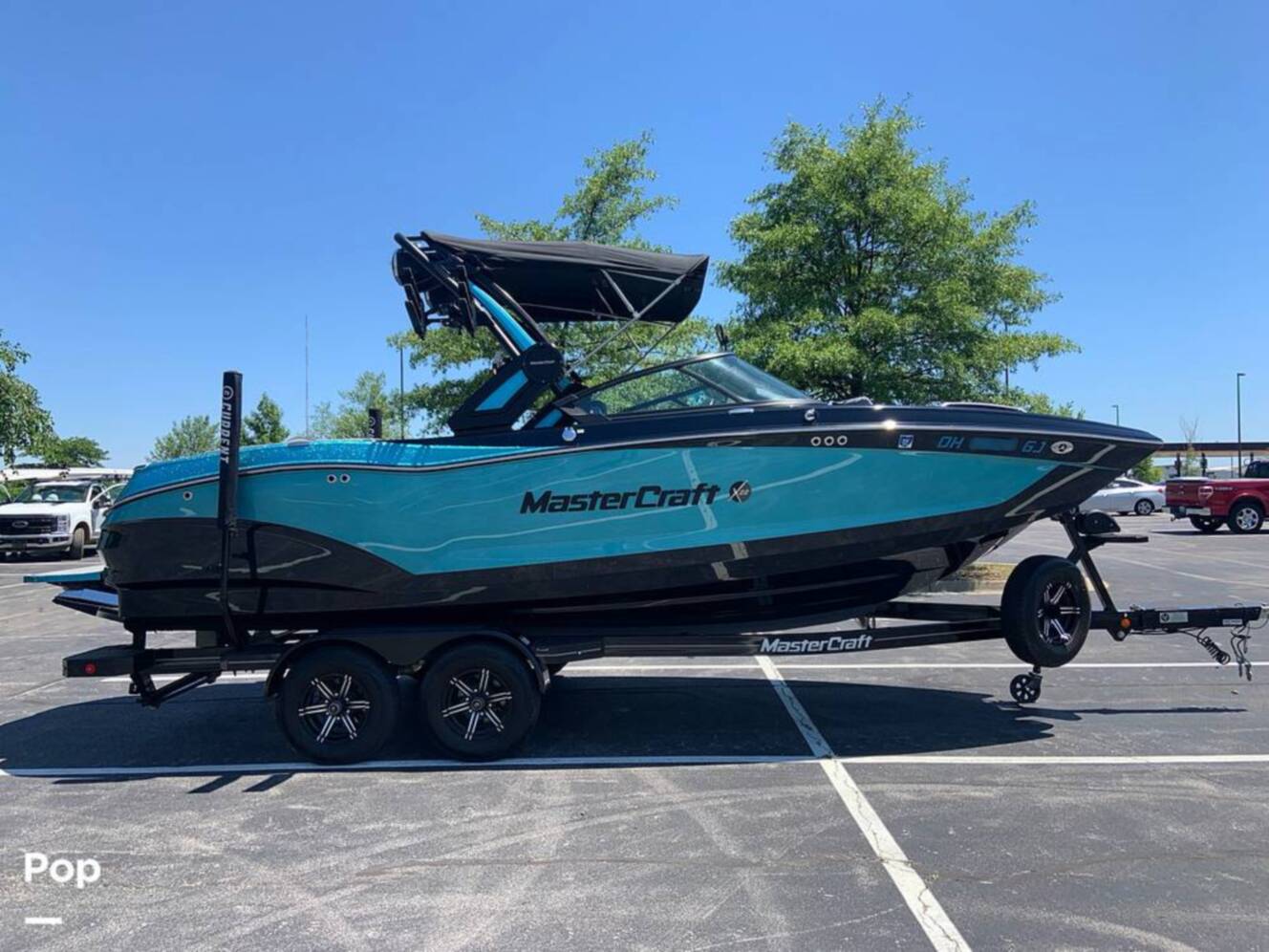 A photo of this 2022 Mastercraft X22