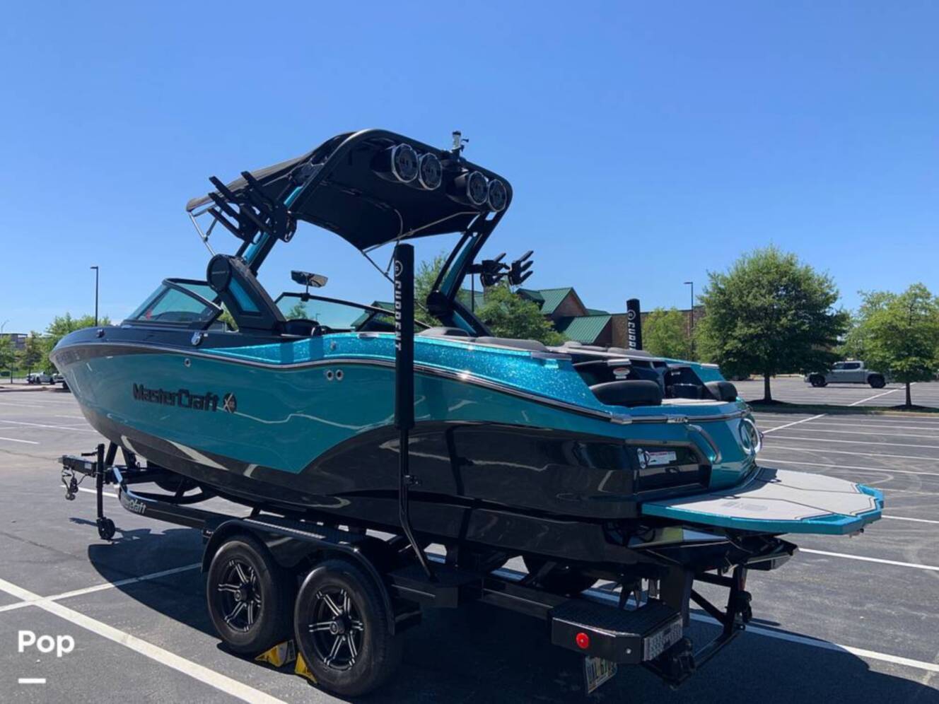 A photo of this 2022 Mastercraft X22