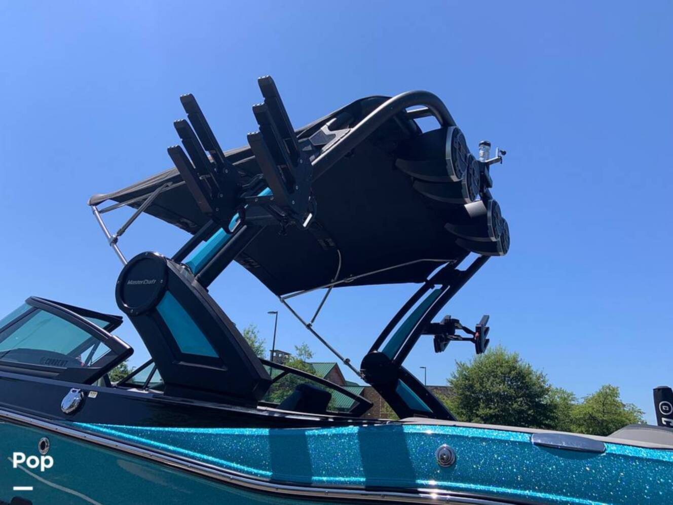 A photo of this 2022 Mastercraft X22