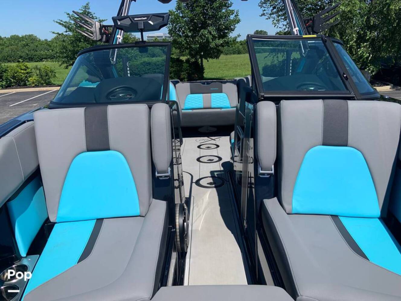 A photo of this 2022 Mastercraft X22