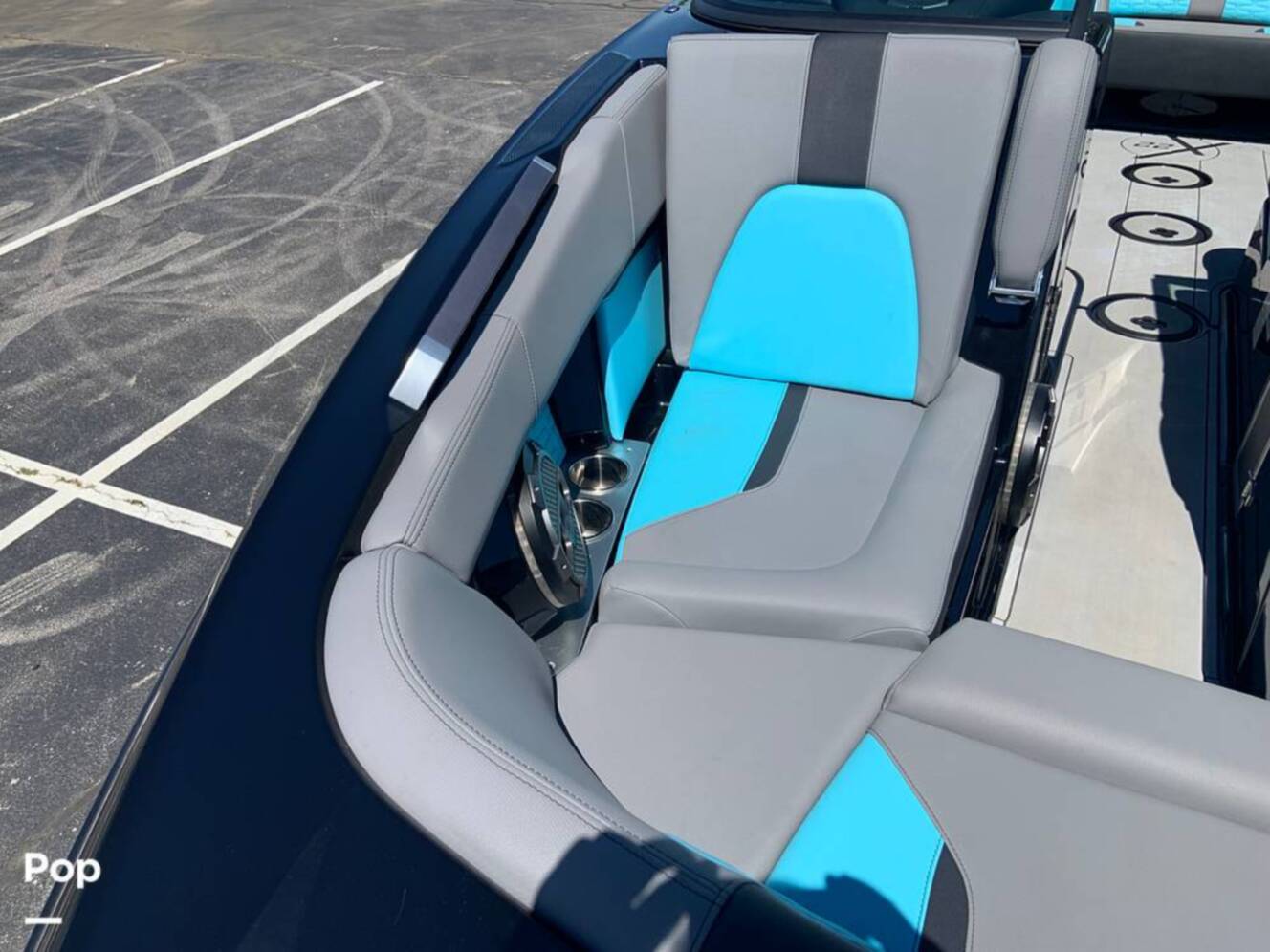 A photo of this 2022 Mastercraft X22