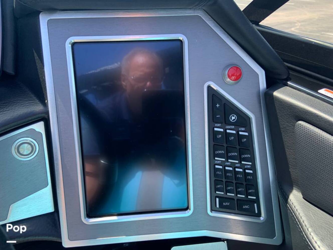A photo of this 2022 Mastercraft X22