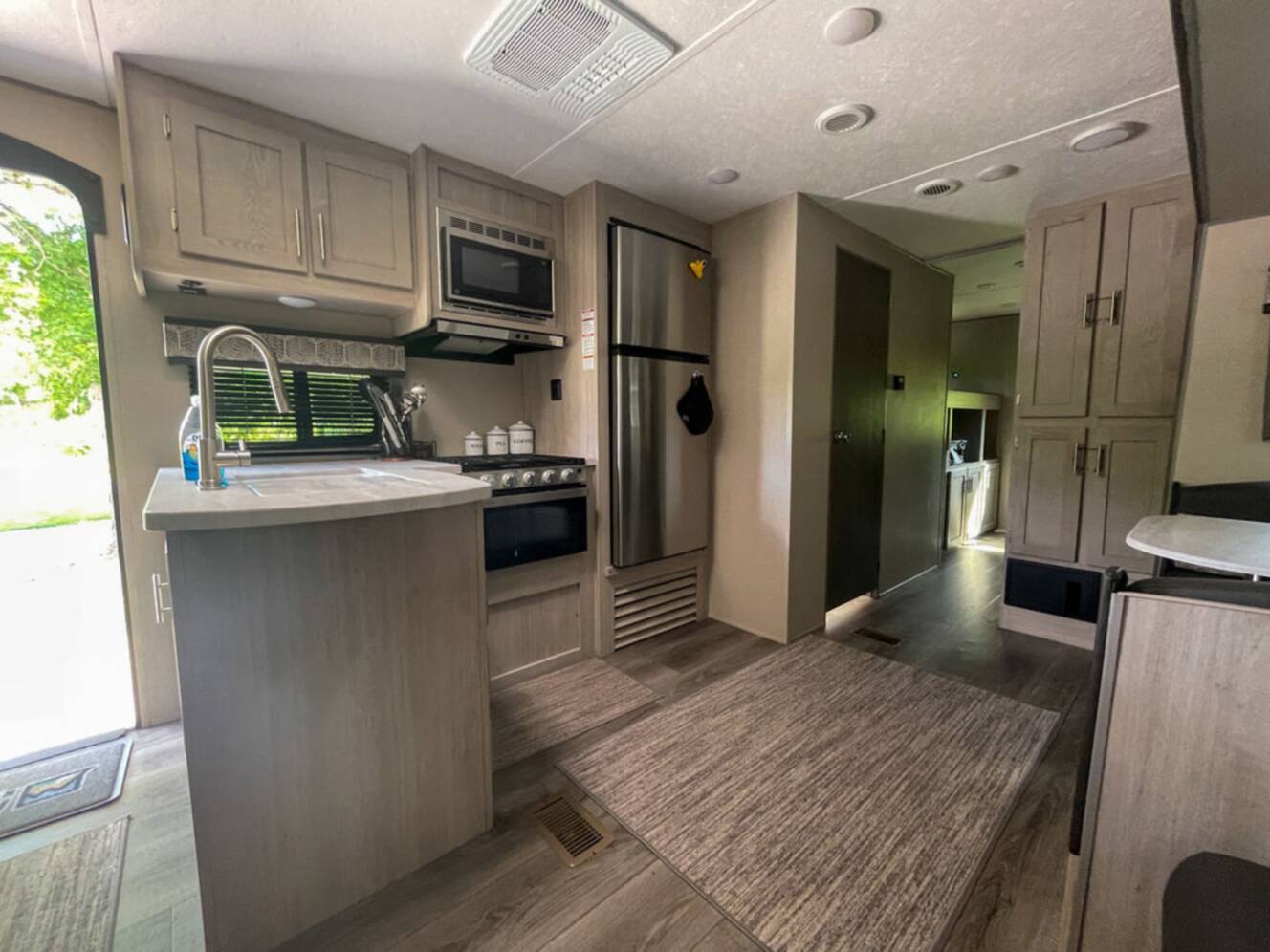 A photo of this 2023 Coachmen CATALINA LEGACY 343BHTS