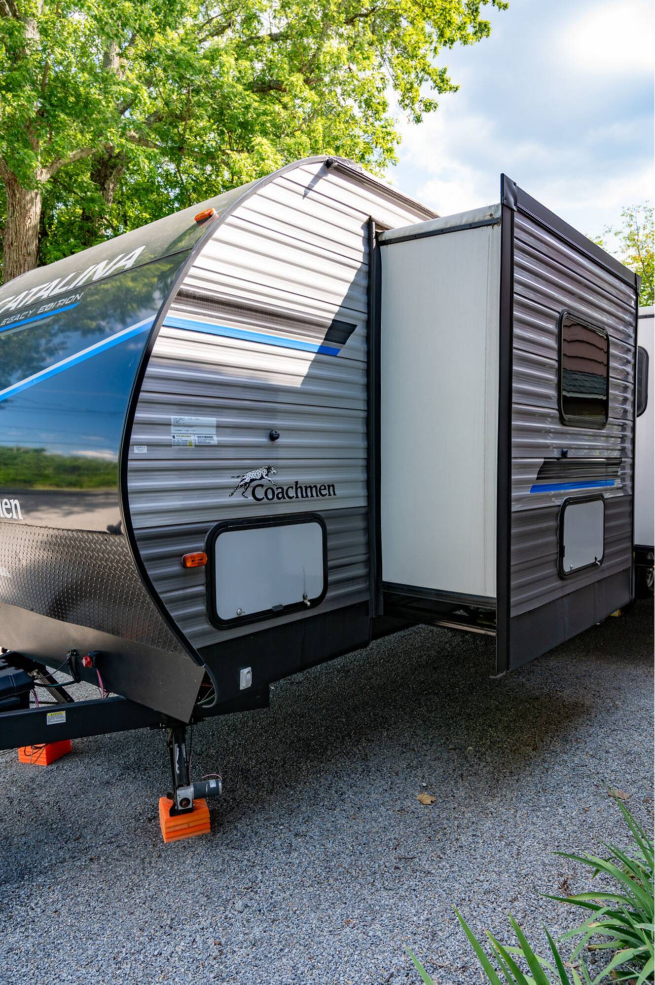 A photo of this 2023 Coachmen CATALINA LEGACY 343BHTS