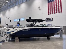 Sea Ray SDX 270 Surf Review image