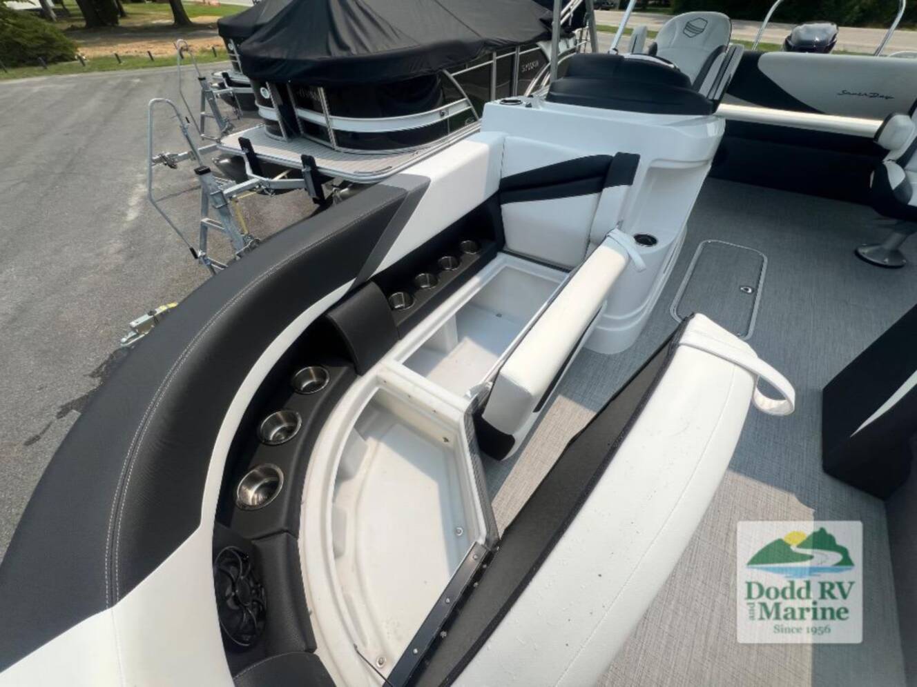 A photo of this 2026 South Bay Pontoons 200 Series S224UL