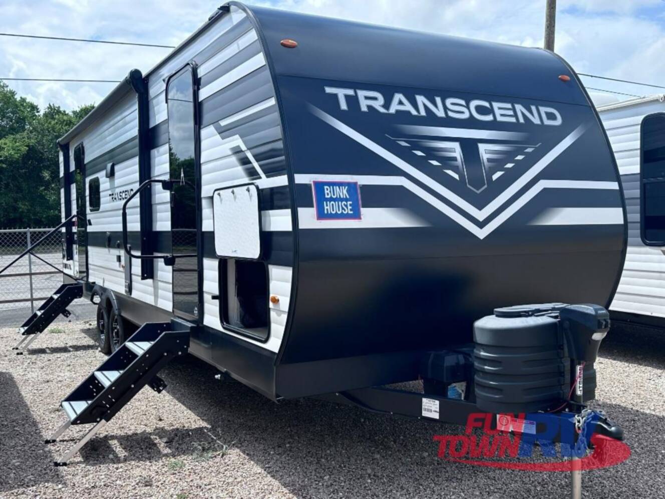 A photo of this 2025 Grand Design Transcend Xplor 265BH