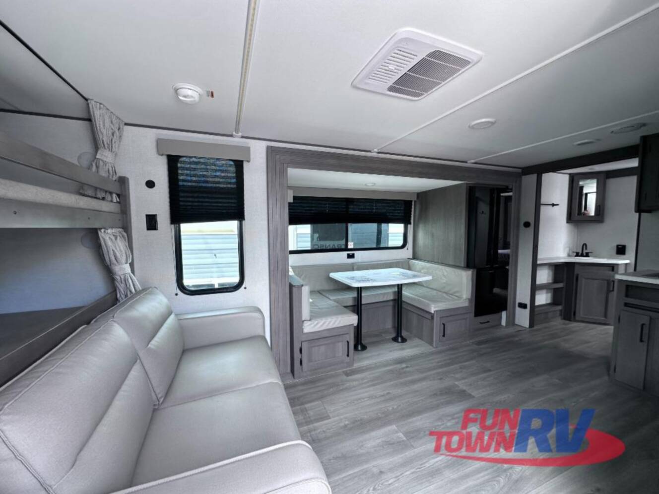 A photo of this 2025 Grand Design Transcend Xplor 265BH