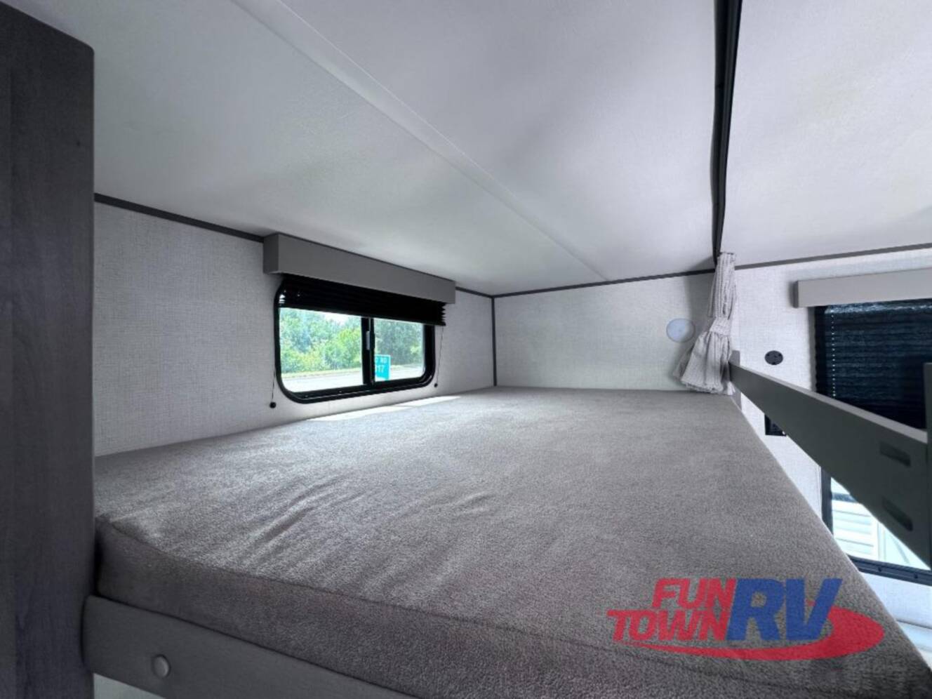 A photo of this 2025 Grand Design Transcend Xplor 265BH