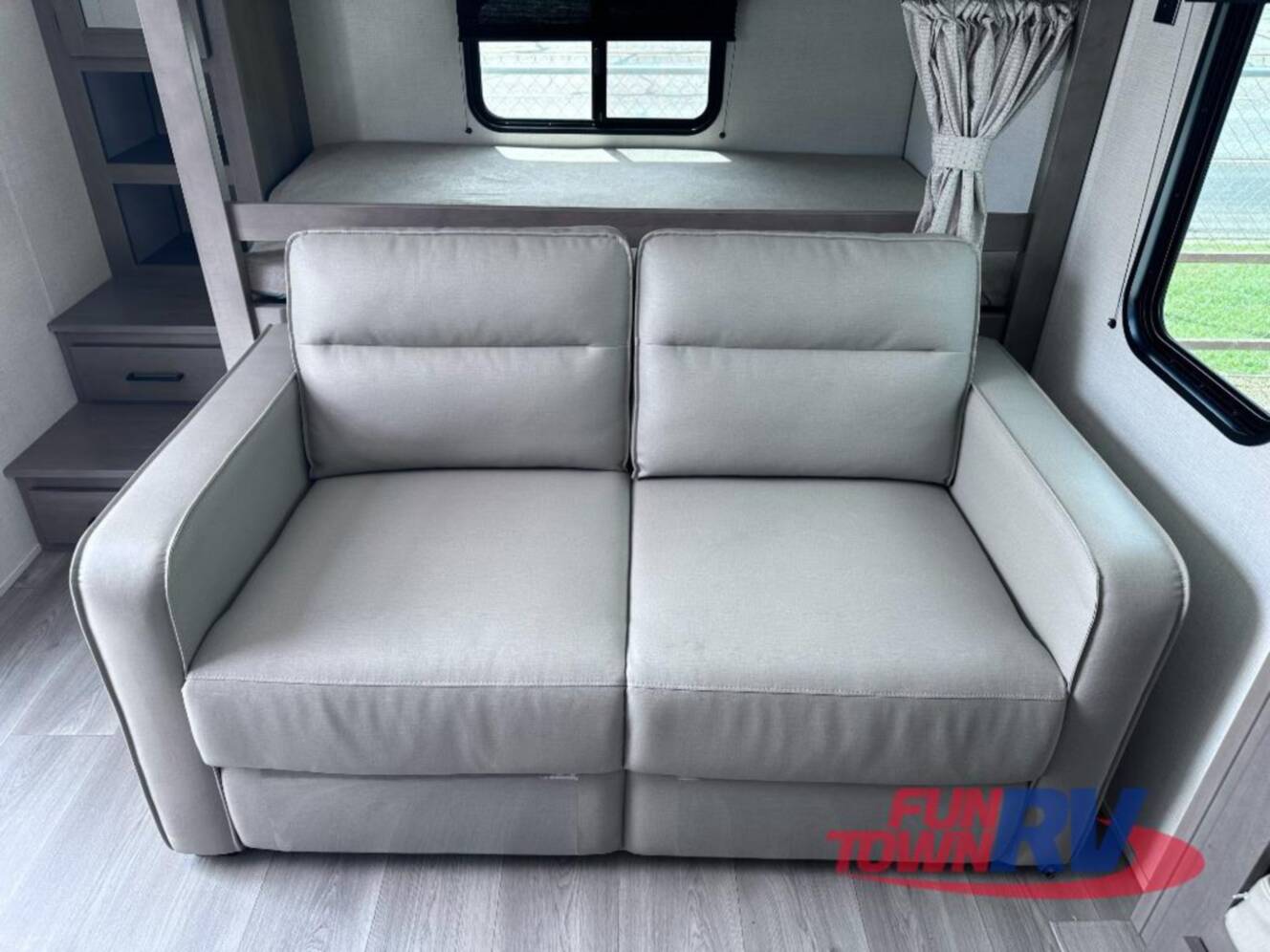 A photo of this 2025 Grand Design Transcend Xplor 265BH