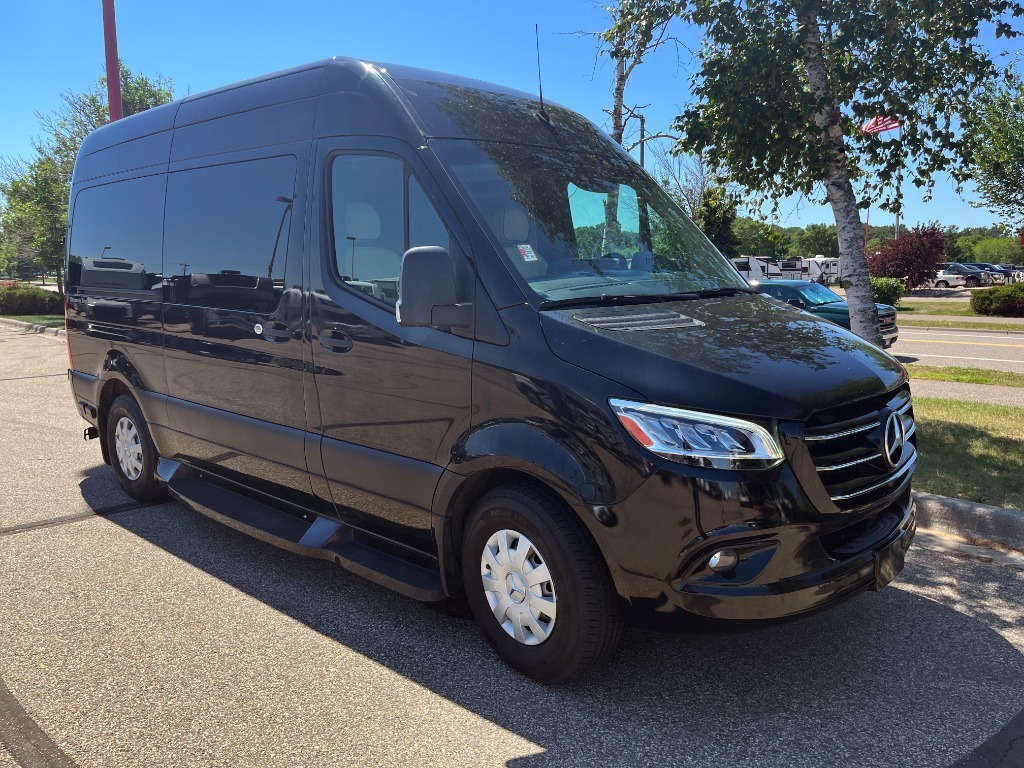 2022 Ultimate Toys Ultimate Cruiser 144 in ramsey MN