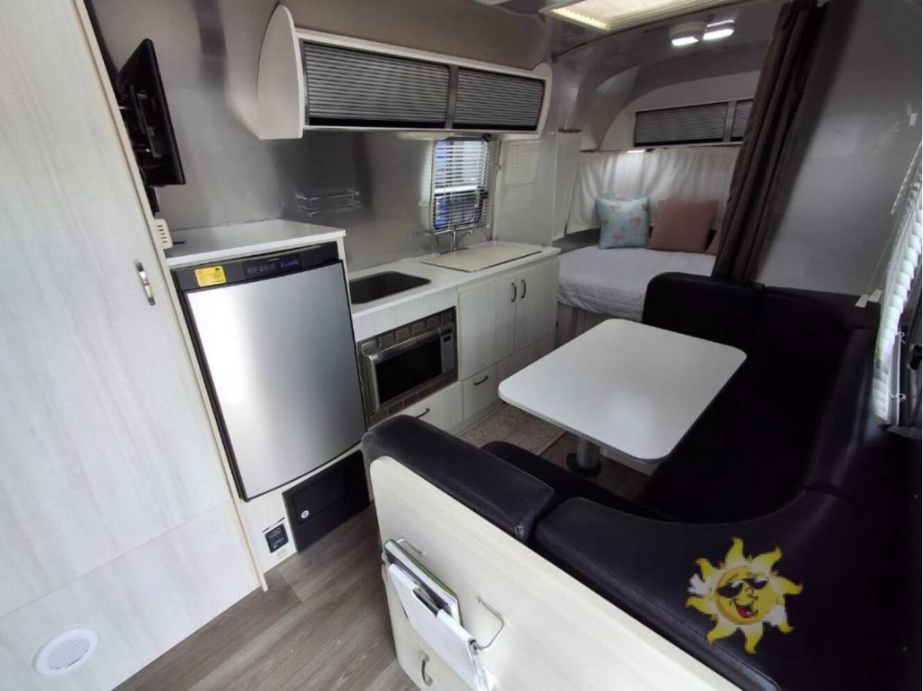 A photo of this 2019 Airstream Sport 22FB
