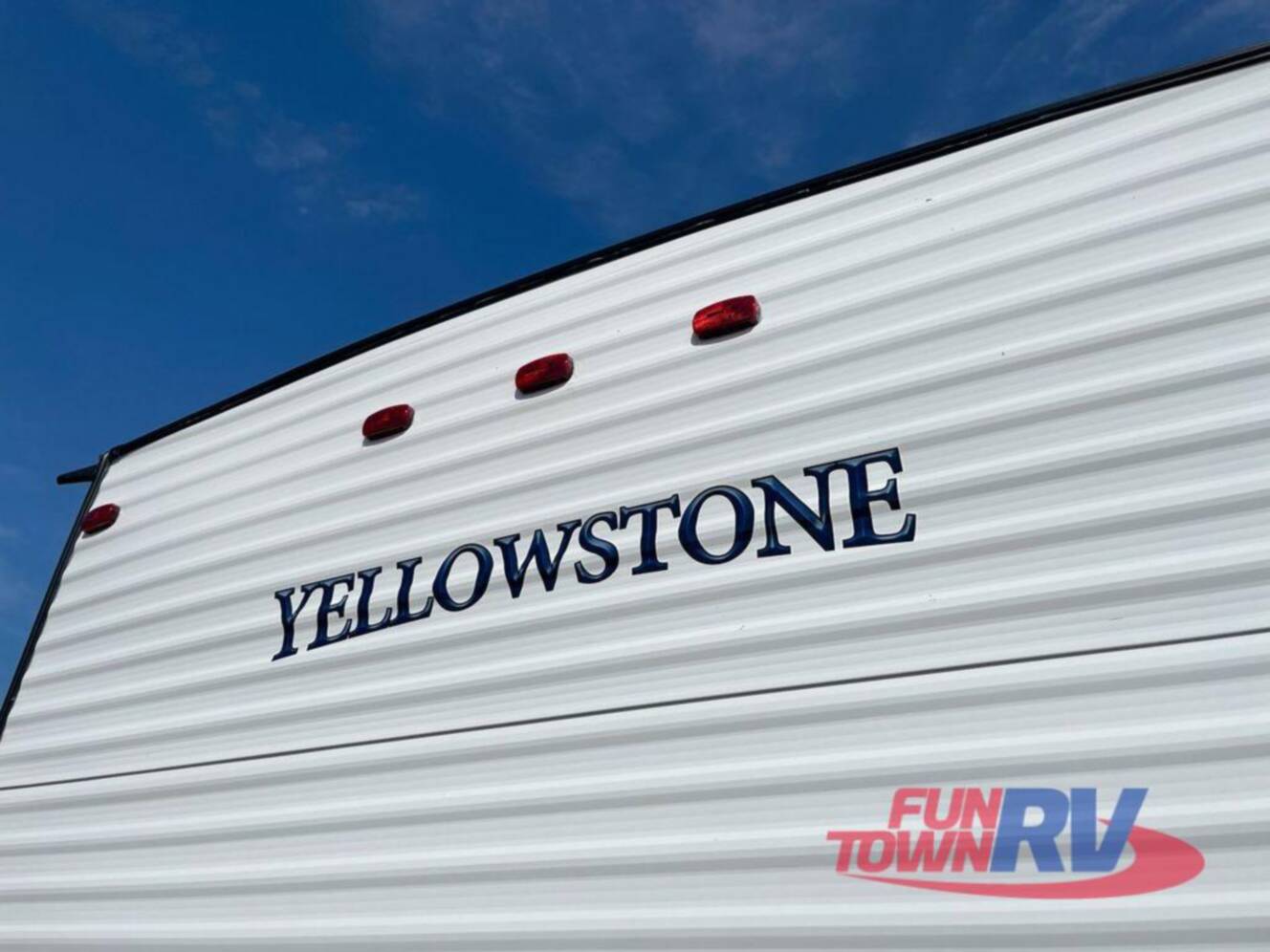 A photo of this 2026 Gulf Stream Rv Yellowstone Classic 269BH