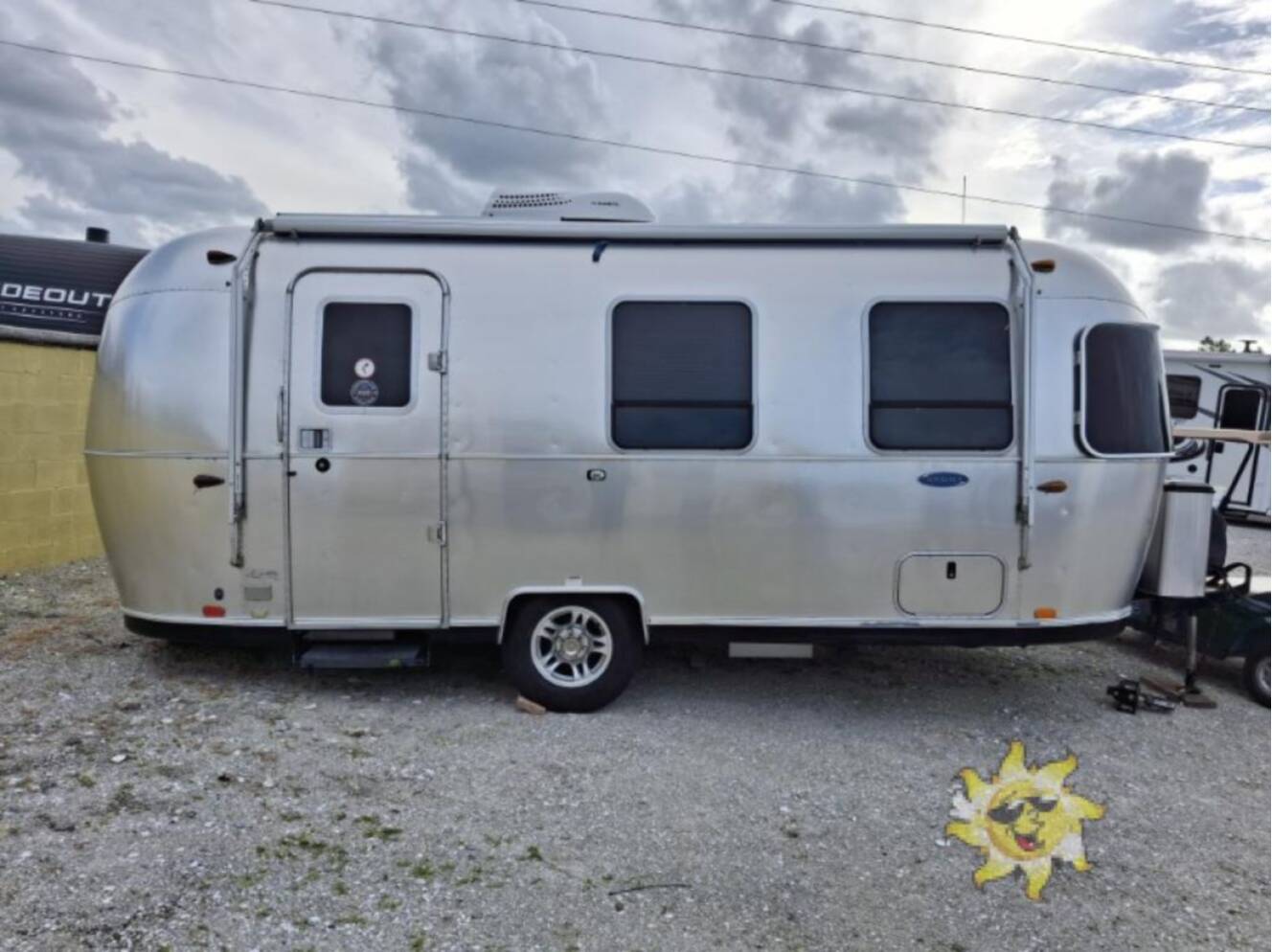 A photo of this 2019 Airstream Sport 22FB