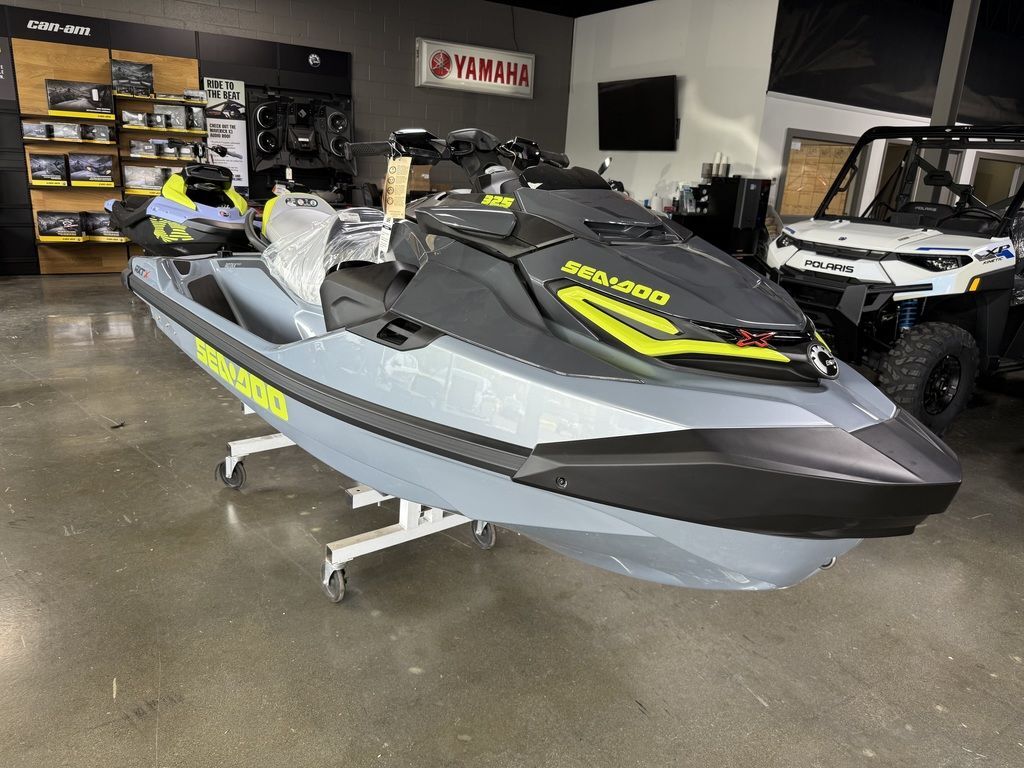 2025 Sea-Doo RXT-X 325 Ice Metal / Manta Green X 325 in Ann Arbor, MI