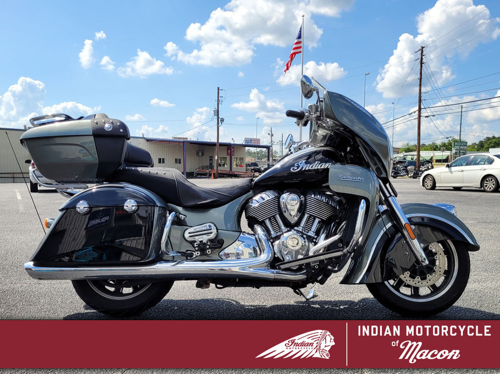 2021 Indian Motorcycle® Roadmaster® Alumina Jade/Thunder Black BASE in Macon, GA