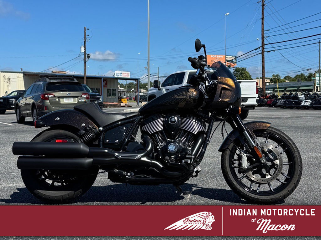 2024 Indian Sport Chief Icon Smoky Quartz Metallic Pearl BASE in Macon, GA