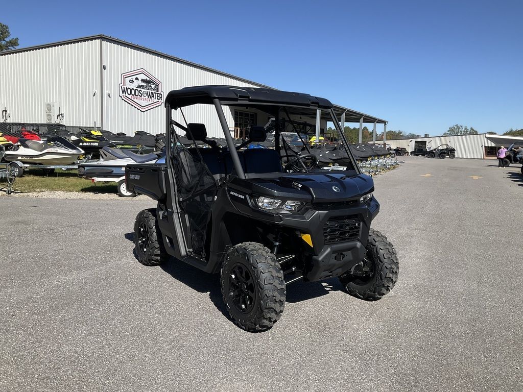 2026 Can-Am Defender DPS HD9 Stealth Black in munford AL