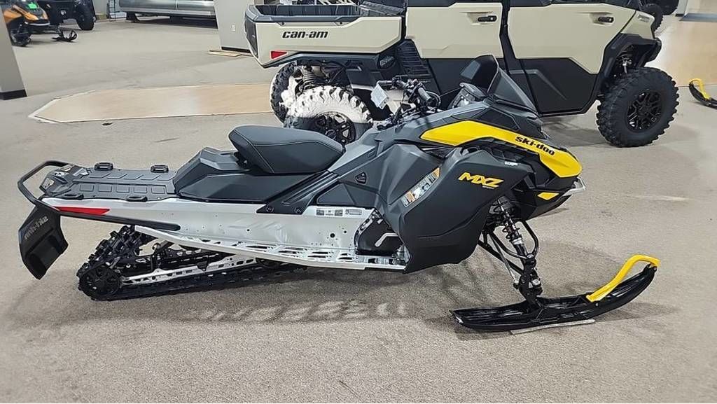 2026 Ski-Doo MXZ® Sport 129 in maumee OH