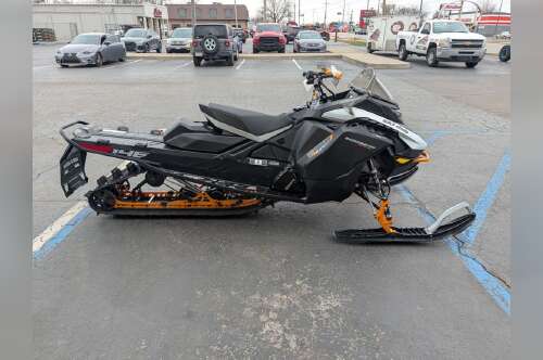 2026 Ski-Doo Backcountry Adrenaline® 850 E-TEC PowderMax 2.0_Gre in maumee OH