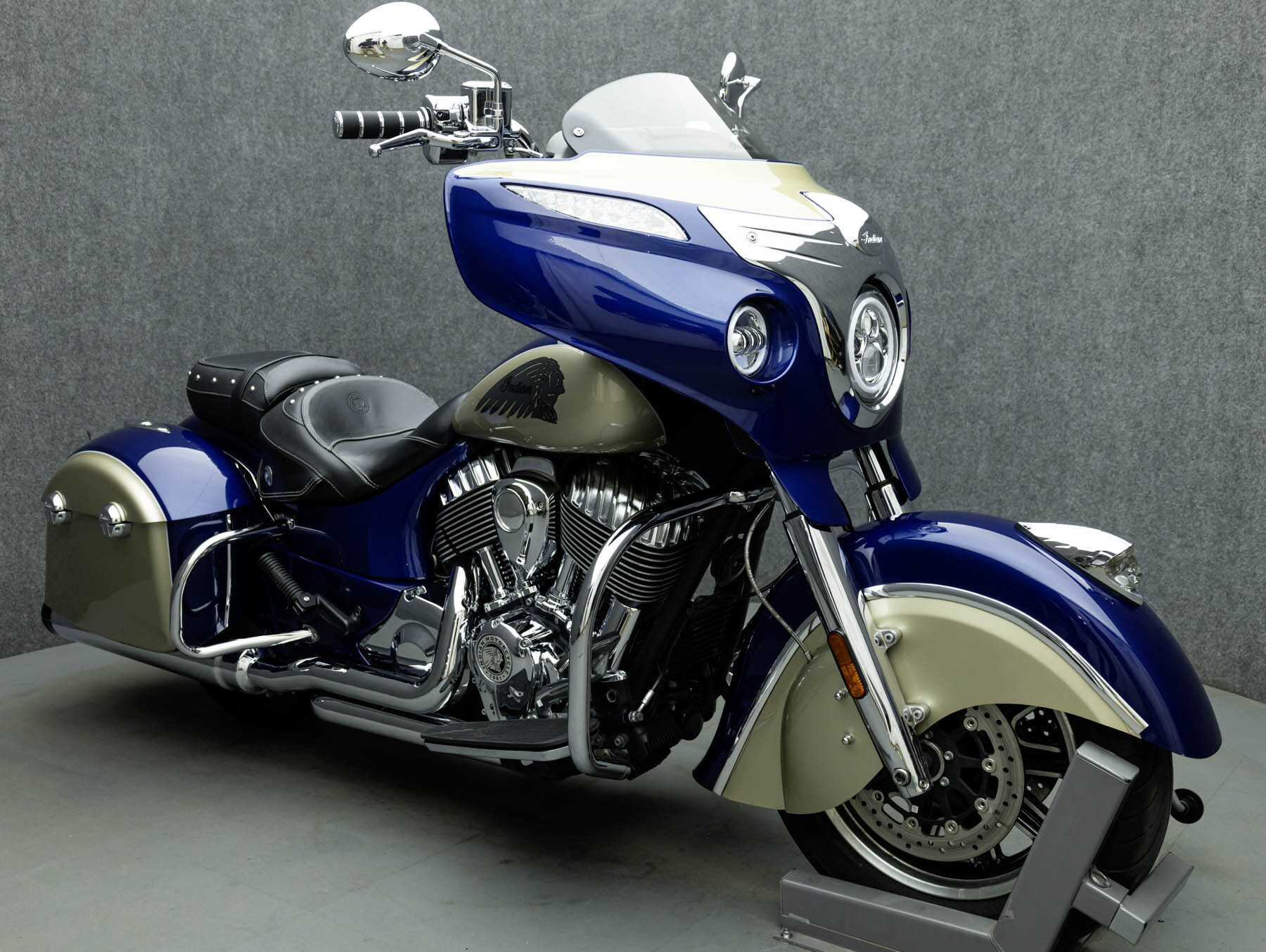 2019 Indian CHIEFTAIN CLASSIC W/ABS CLASSIC in Pembroke, NH