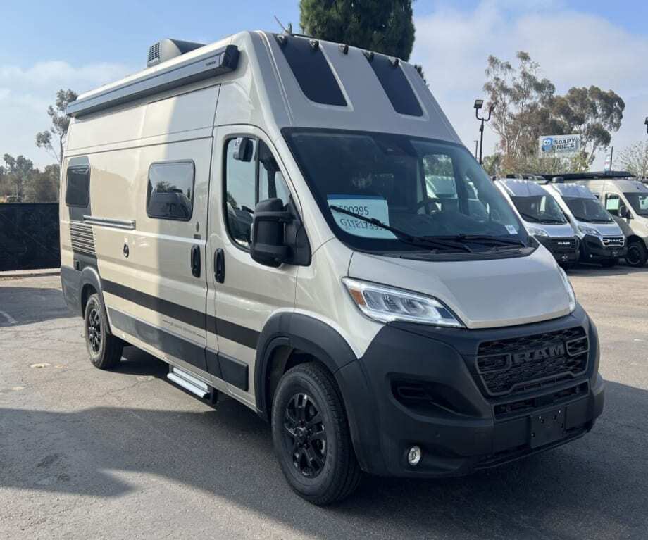 2027 Grand Design LINEAGE SERIES VP LVP1 in san diego CA