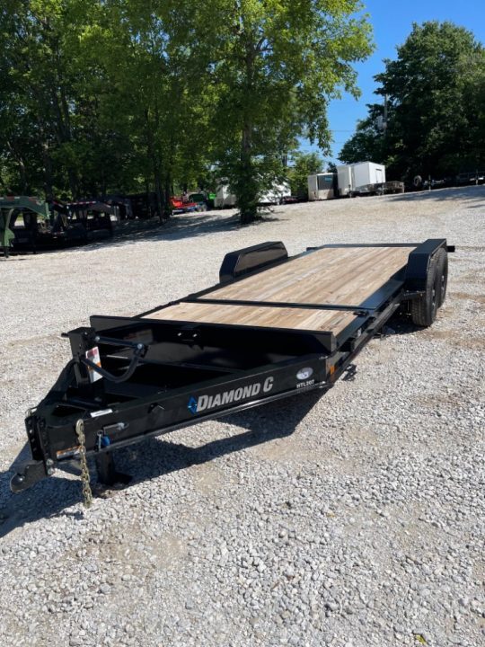 2026 Diamond C Trailers 14K HTL 207 Package 20'X82" Baseline Tilt in Fayetteville, AR
