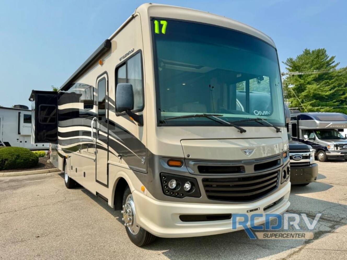 A photo of this 2017 Fleetwood Rv Bounder 33C