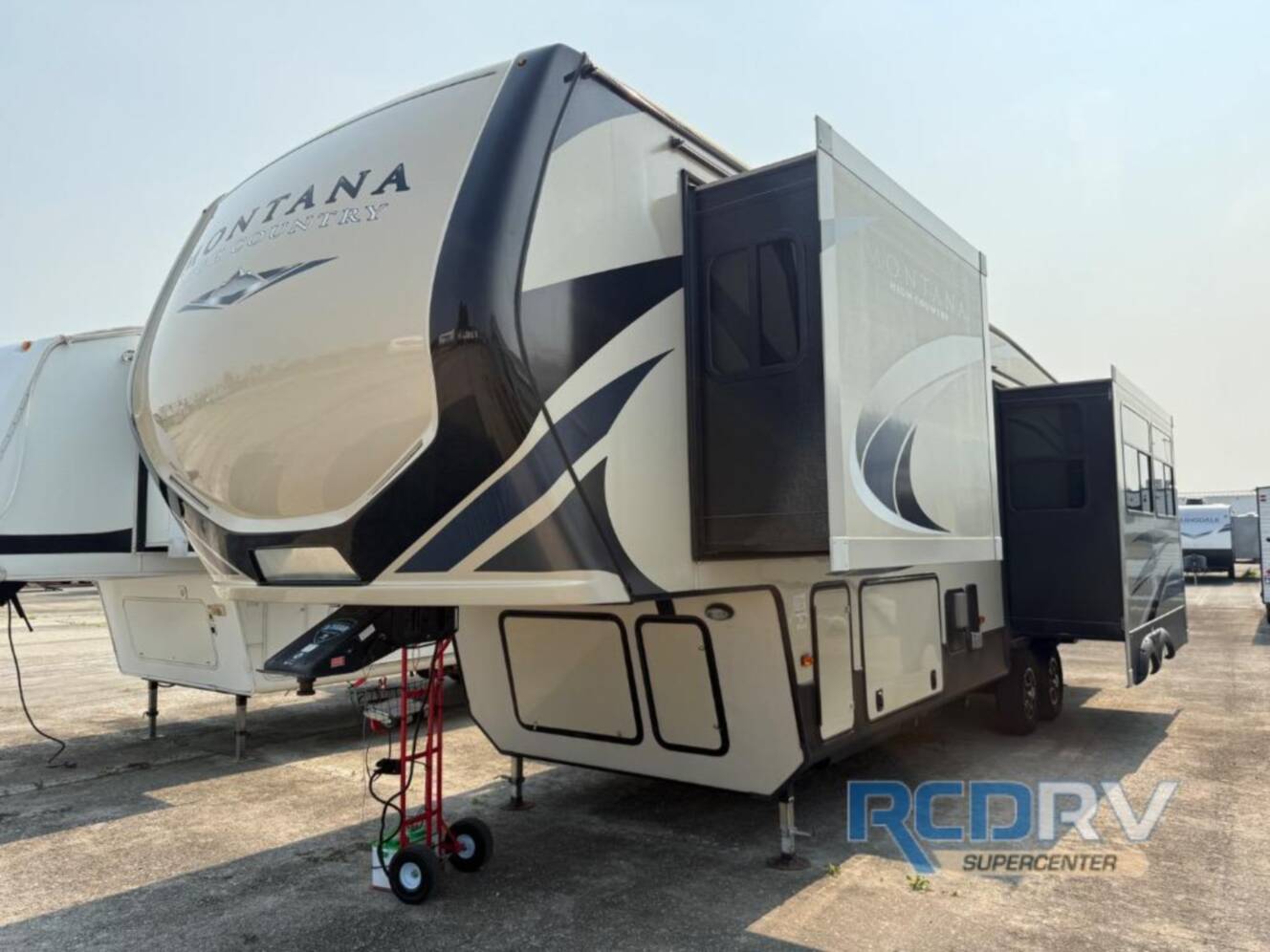 A photo of this 2019 Keystone Rv Montana High Country 305RL