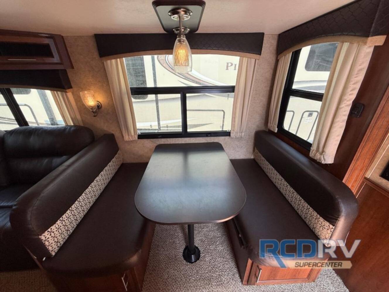 A photo of this 2017 Jayco Eagle HT 29.5BHDS