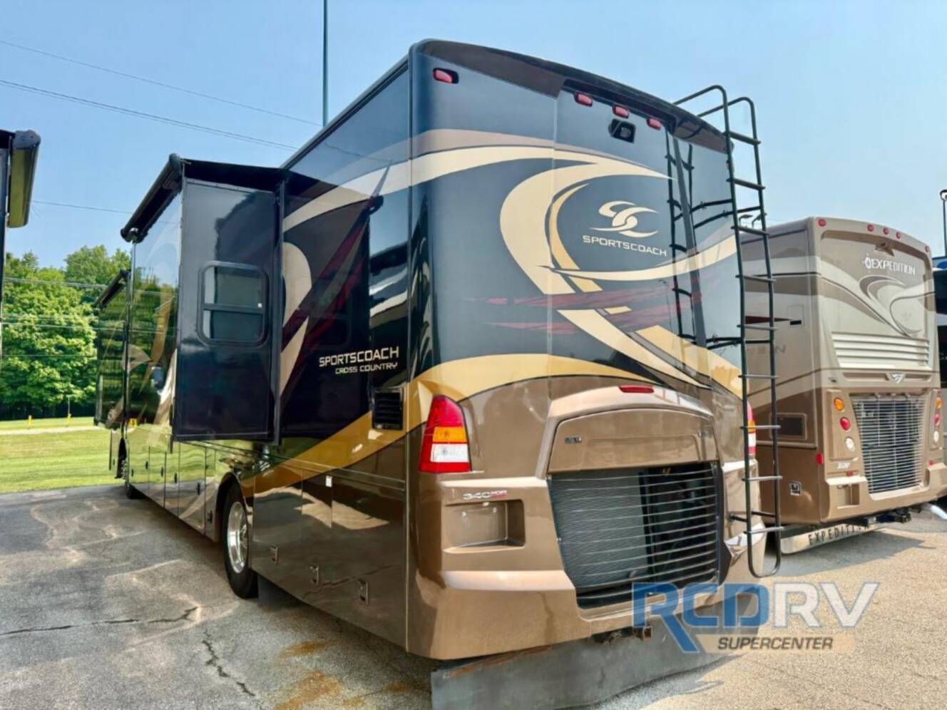 A photo of this 2016 Coachmen Rv Sportscoach Cross Country RD 407FW