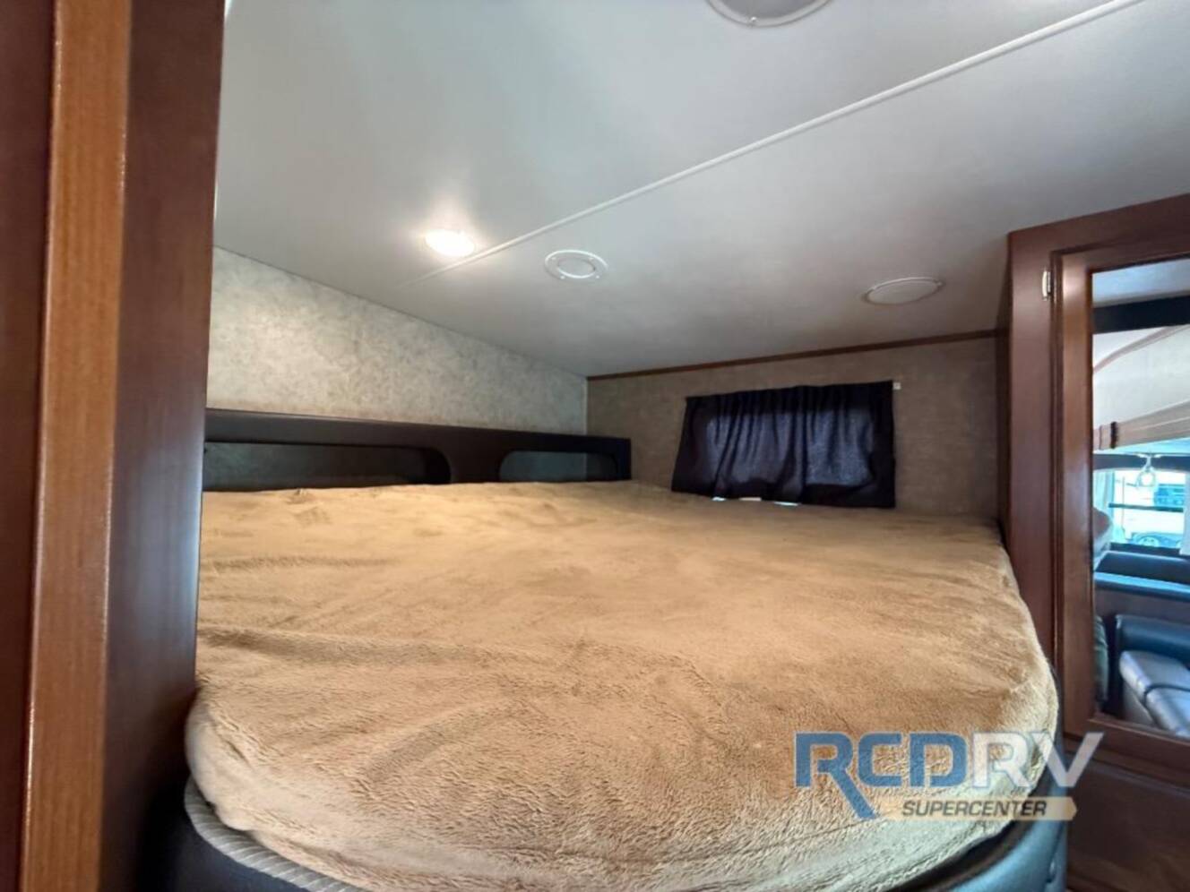 A photo of this 2017 Jayco Eagle HT 29.5BHDS