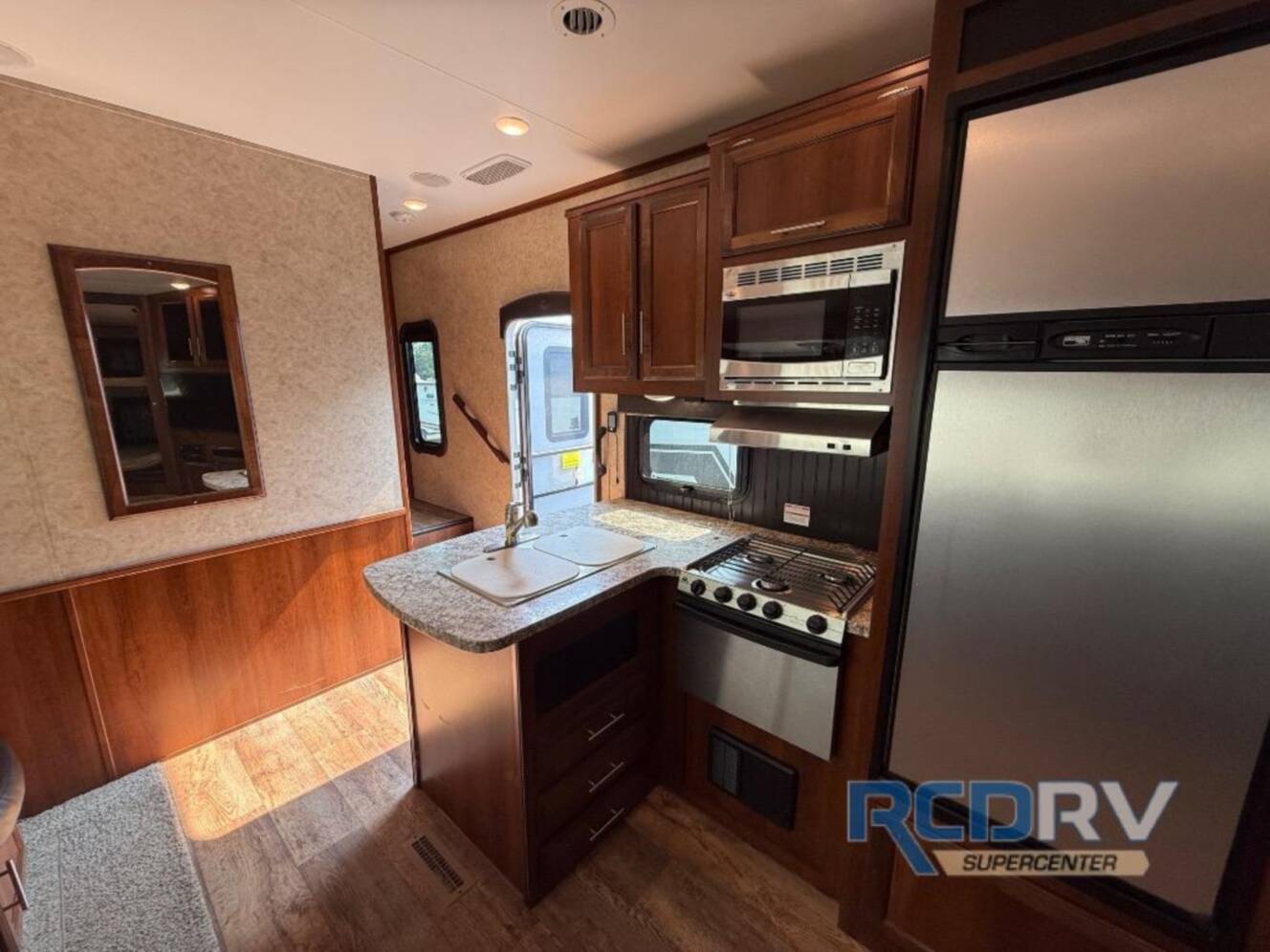 A photo of this 2017 Jayco Eagle HT 29.5BHDS