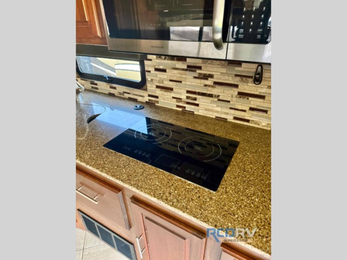 A photo of this 2016 Coachmen Rv Sportscoach Cross Country RD 407FW