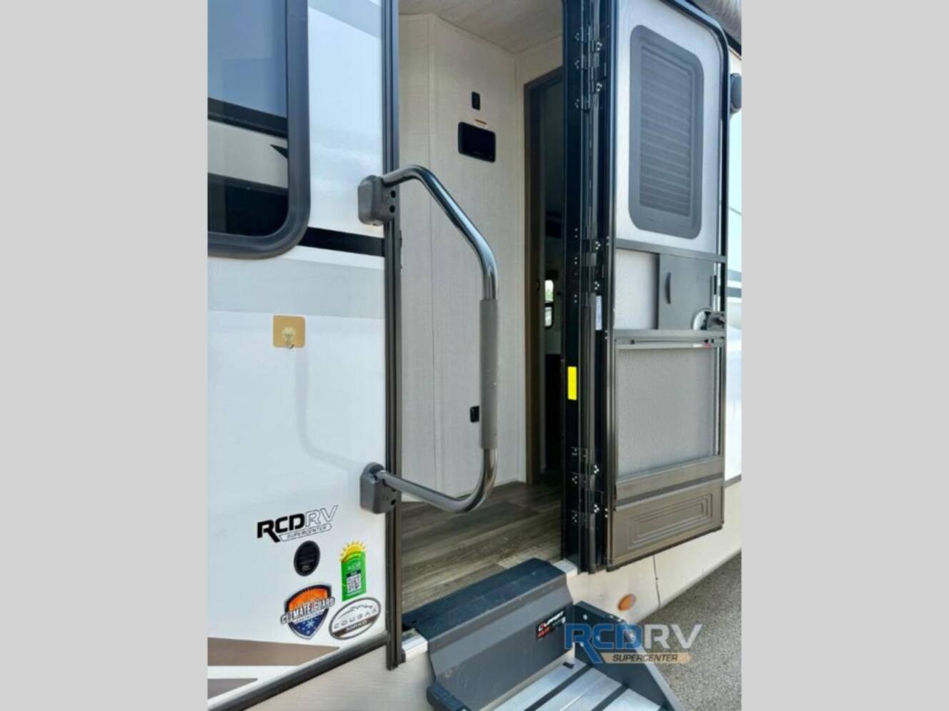 A photo of this 2023 Keystone Rv Cougar Half-Ton 30RKD