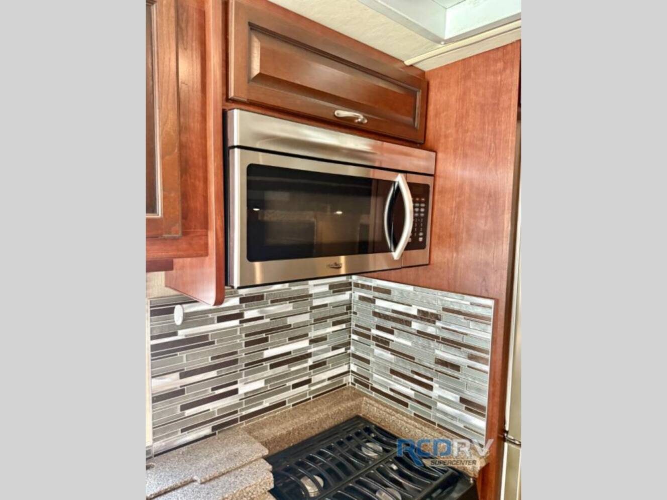 A photo of this 2017 Fleetwood Rv Bounder 33C