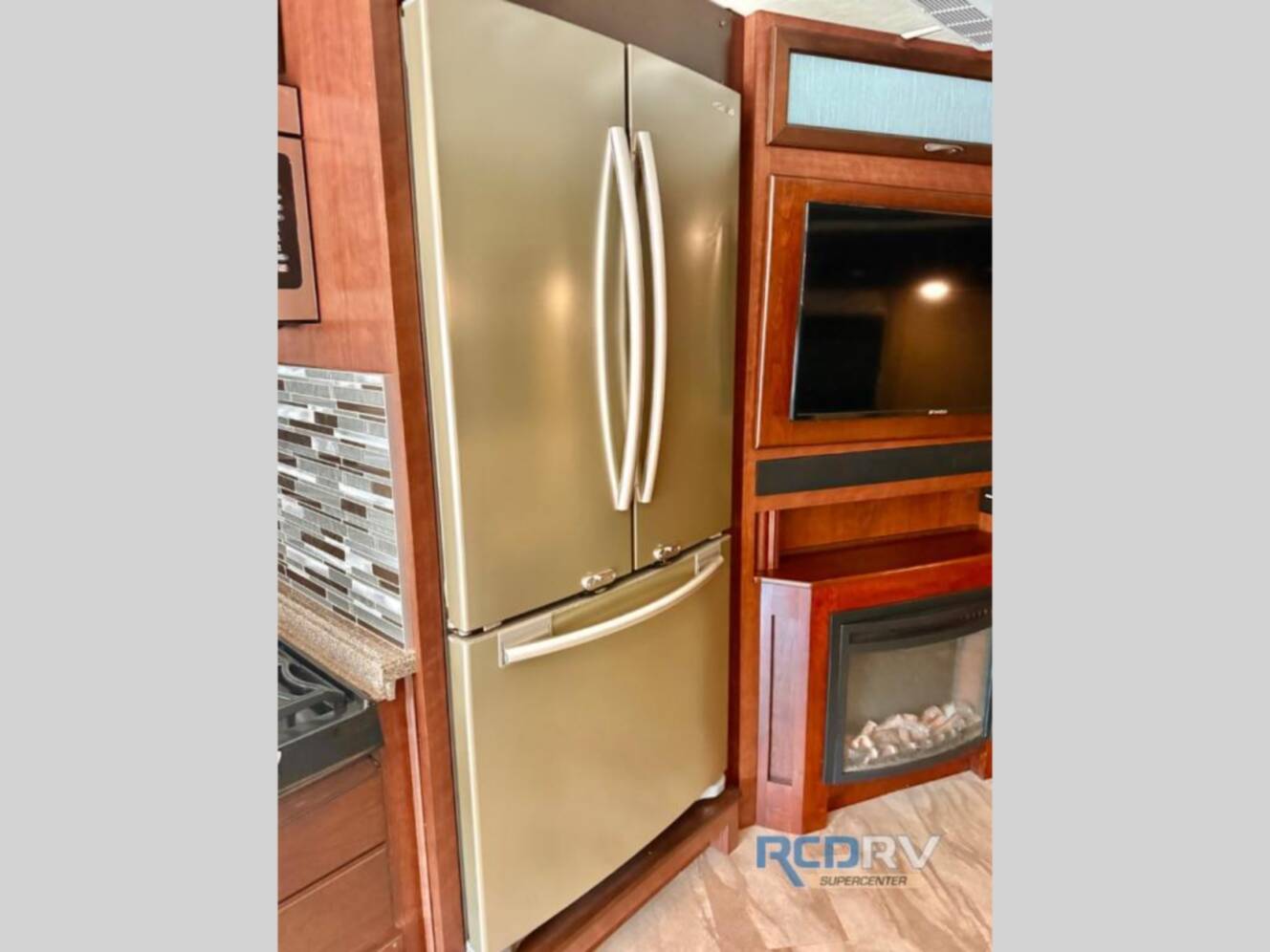 A photo of this 2017 Fleetwood Rv Bounder 33C