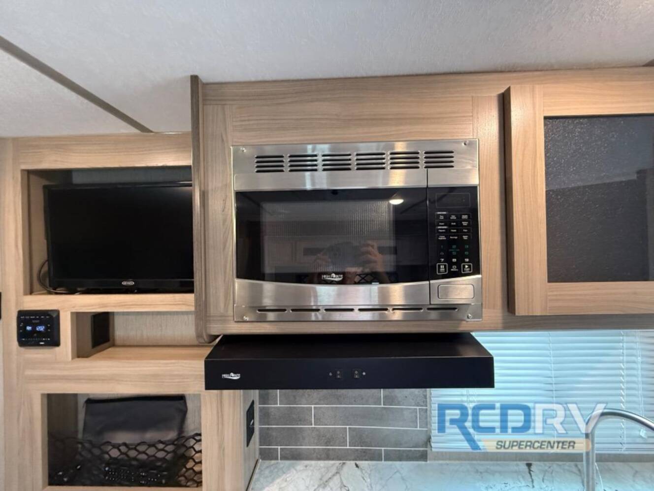 A photo of this 2021 Coachmen Rv Freedom Express Ultra Lite 192RBS