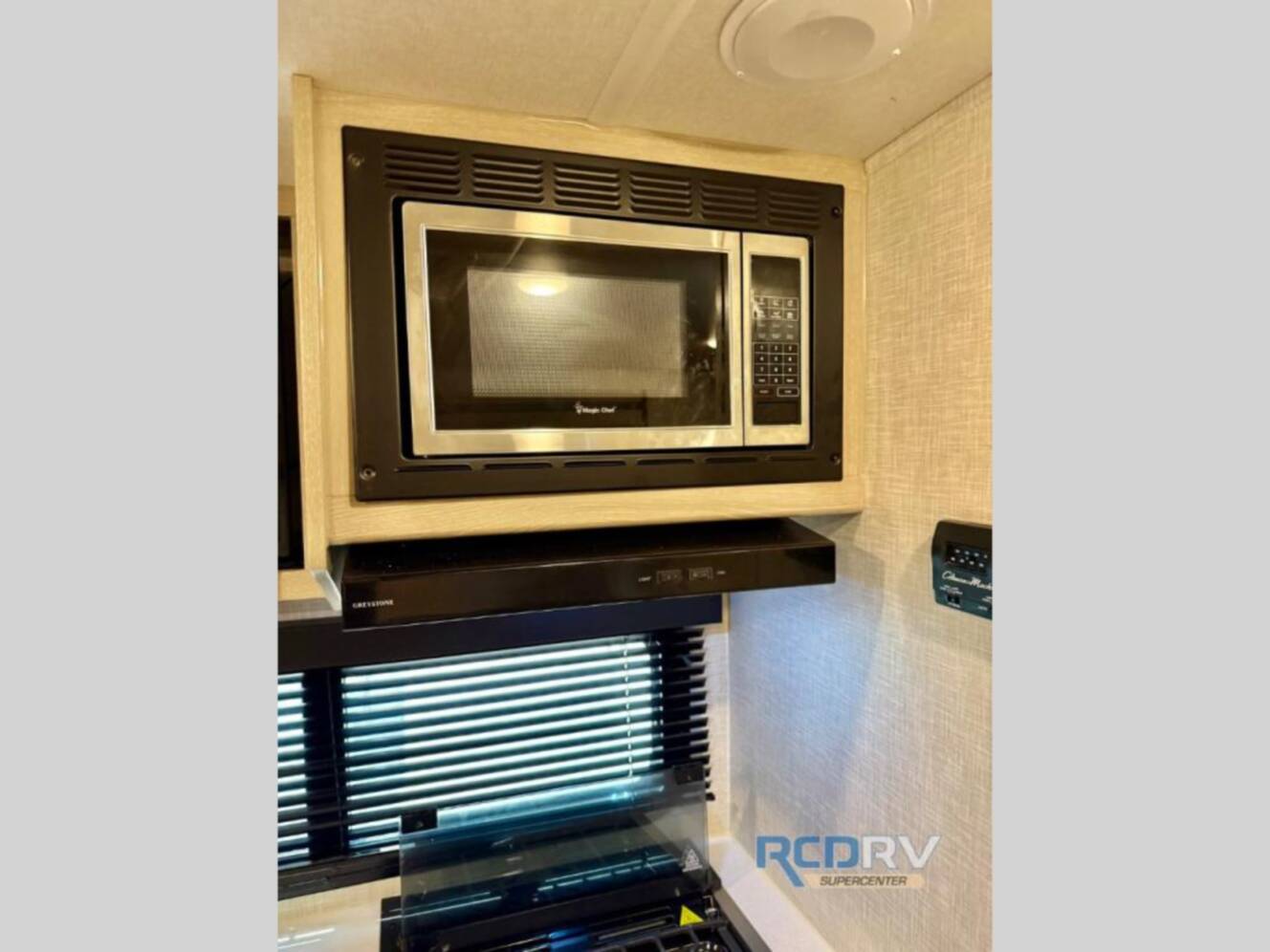 A photo of this 2022 Forest River Rv Flagstaff Micro Lite 21DS