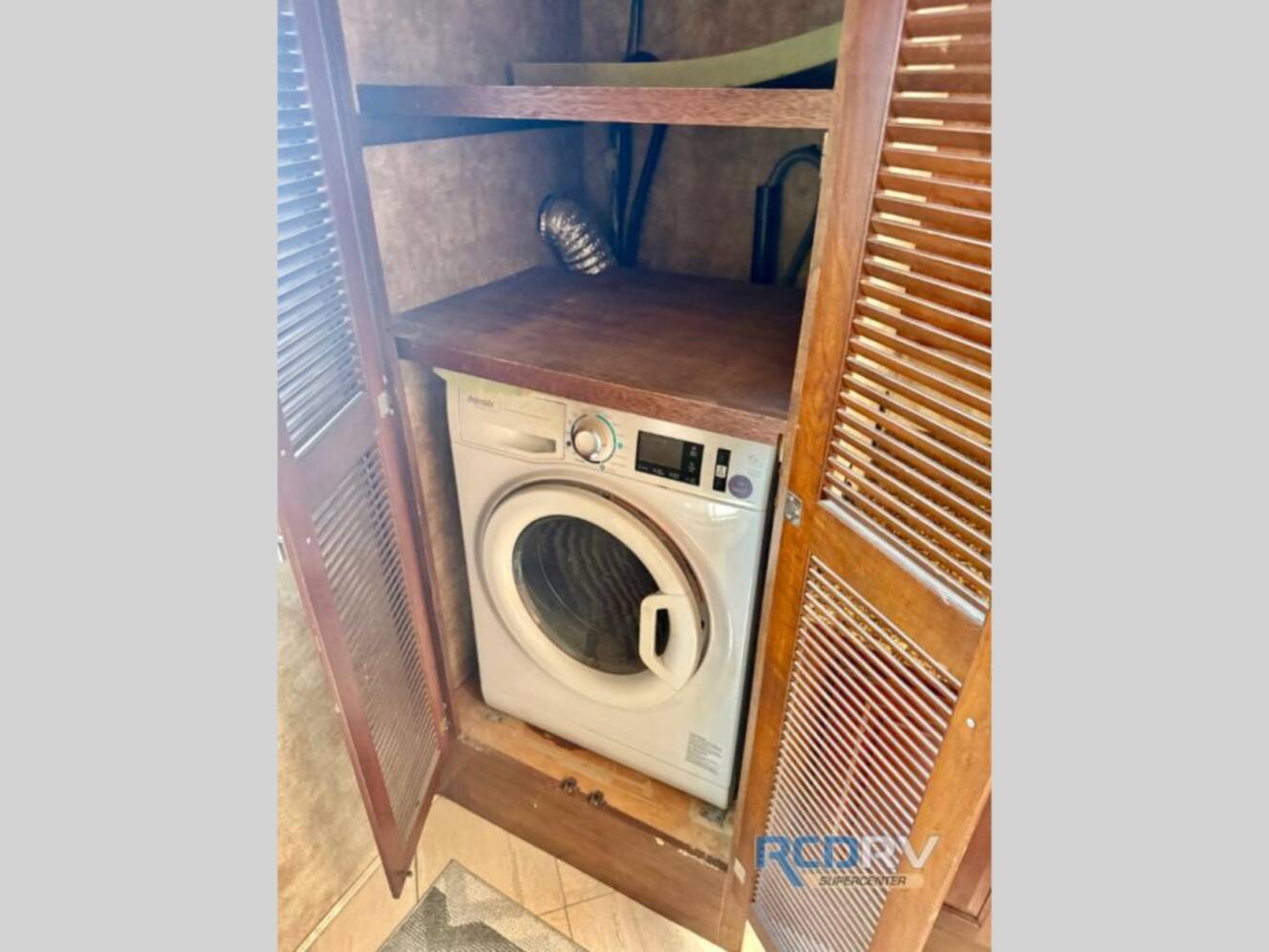 A photo of this 2016 Coachmen Rv Sportscoach Cross Country RD 407FW