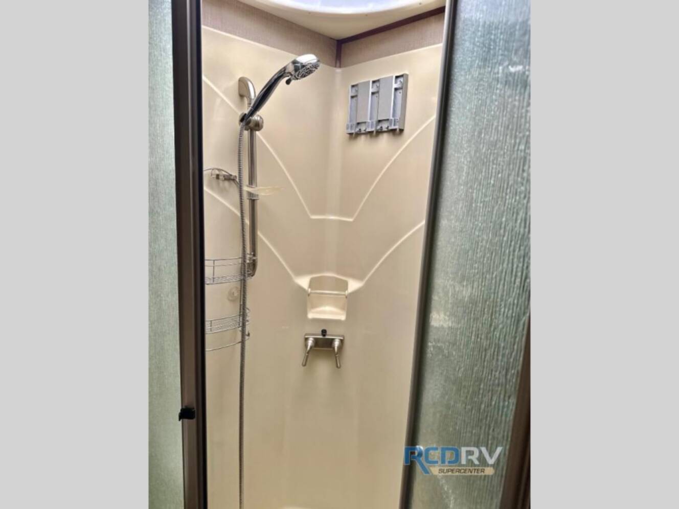 A photo of this 2017 Fleetwood Rv Bounder 33C